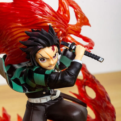 Figurine Demon Slayer Tanjiro Danse du Dieu du Feu Tresor Otaku