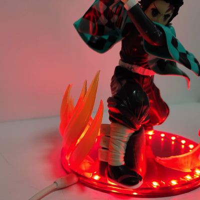 Figurine Demon Slayer Tanjiro LED Tresor Otaku