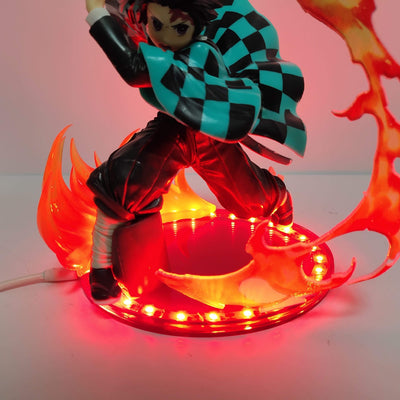 Figurine Demon Slayer Tanjiro LED Tresor Otaku