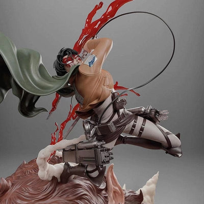 Figurine SNK Collector en Resine Livai vs Titan Bestial 0 Tresor Otaku