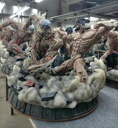 Figurine SNK Collector en Resine Titan Assaillant vs Titan Cuirassé 0 Tresor Otaku